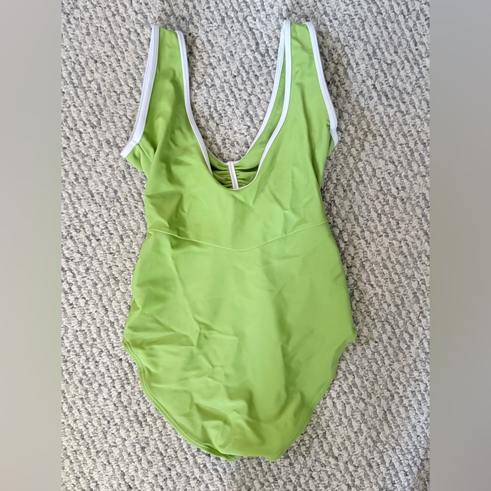 ClassIn Leotard - Picture 2 of 2